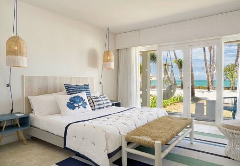 Doppelzimmer im Lagoon Attitude mit Meerblick und direktem Zugang zur Terrasse